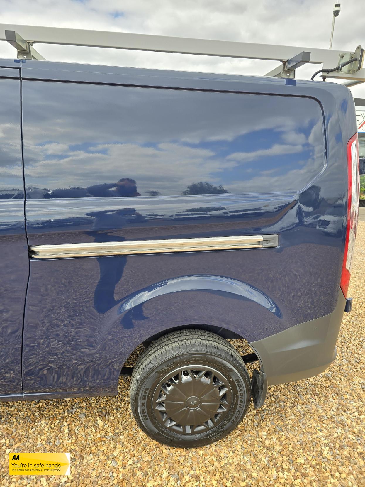 Ford Transit Custom 2.2 TDCi 330 Trend Panel Van 5dr Diesel Manual L2 H1 (197 g/km, 123 bhp)