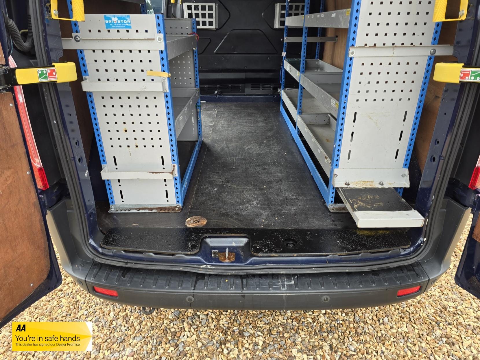 Ford Transit Custom 2.2 TDCi 330 Trend Panel Van 5dr Diesel Manual L2 H1 (197 g/km, 123 bhp)