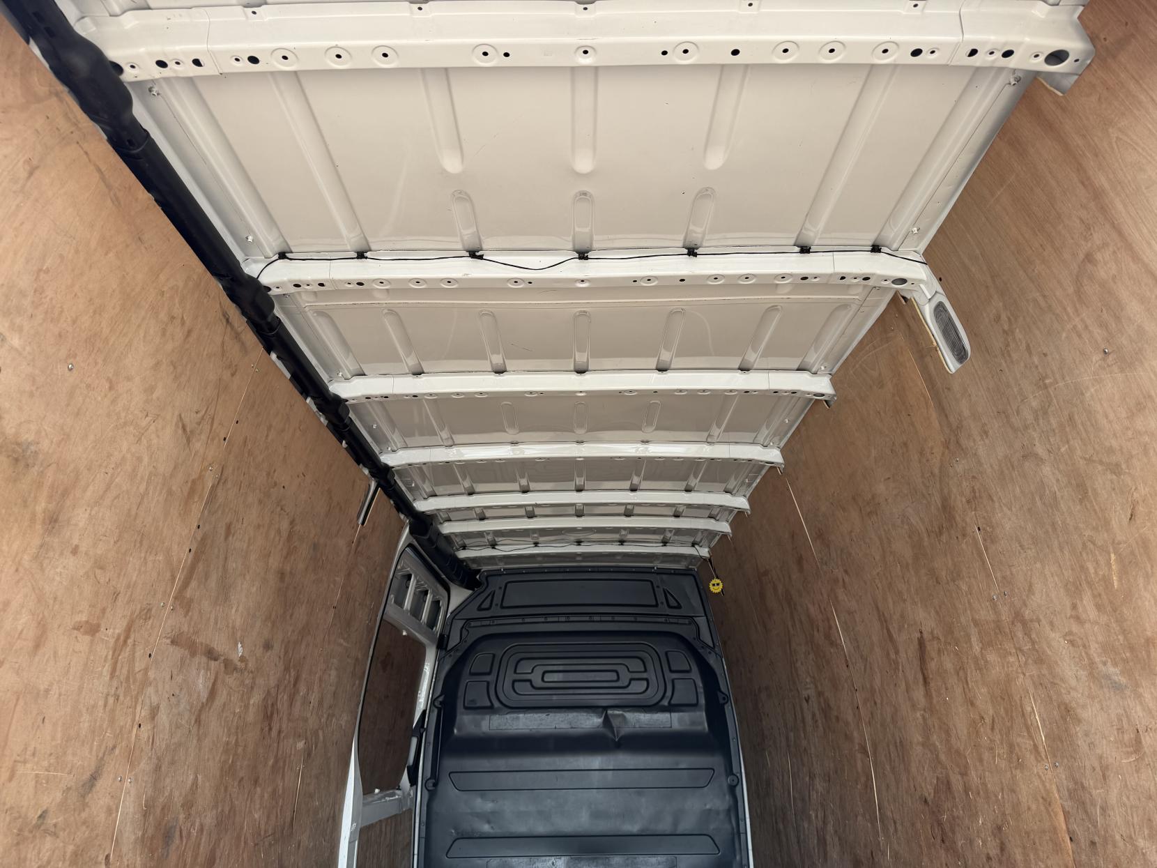 2019 Mercedes-Benz Sprinter 2.1 314 CDI Panel Van 5dr Diesel Manual RWD L3 H2 Euro 6 (143 ps) - Thumbnail 32