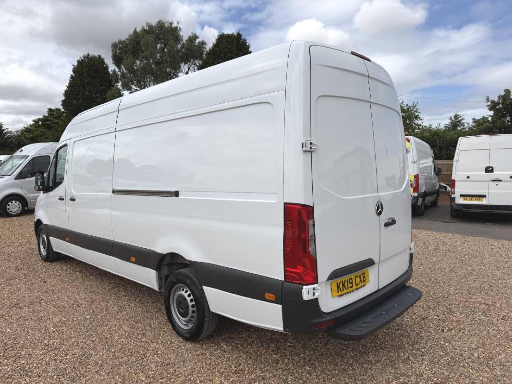 2019 Mercedes-Benz Sprinter 2.1 314 CDI Panel Van 5dr Diesel Manual RWD L3 H2 Euro 6 (143 ps) - Thumbnail 9