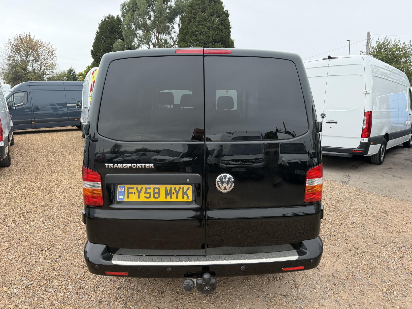 2008 Volkswagen Transporter 1.9 TDI PD T28 Panel Van 4dr Diesel Manual L1 H1 (214 g/km, 100 bhp) - Thumbnail 5