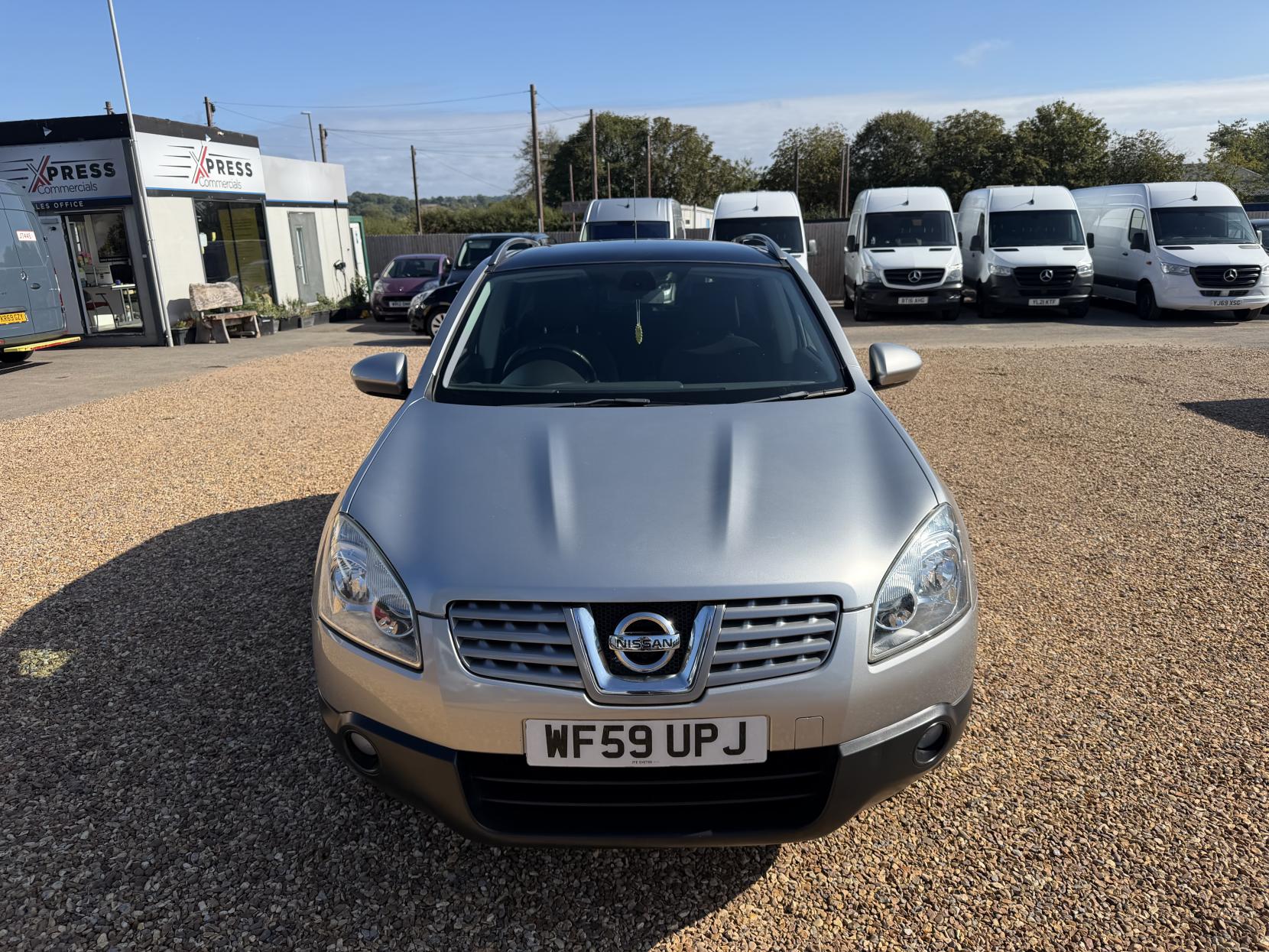 2010 Nissan Qashqai 1.6 n-tec Hatchback 5dr Petrol Manual 2WD (159 g/km, 113 bhp) - Thumbnail 4