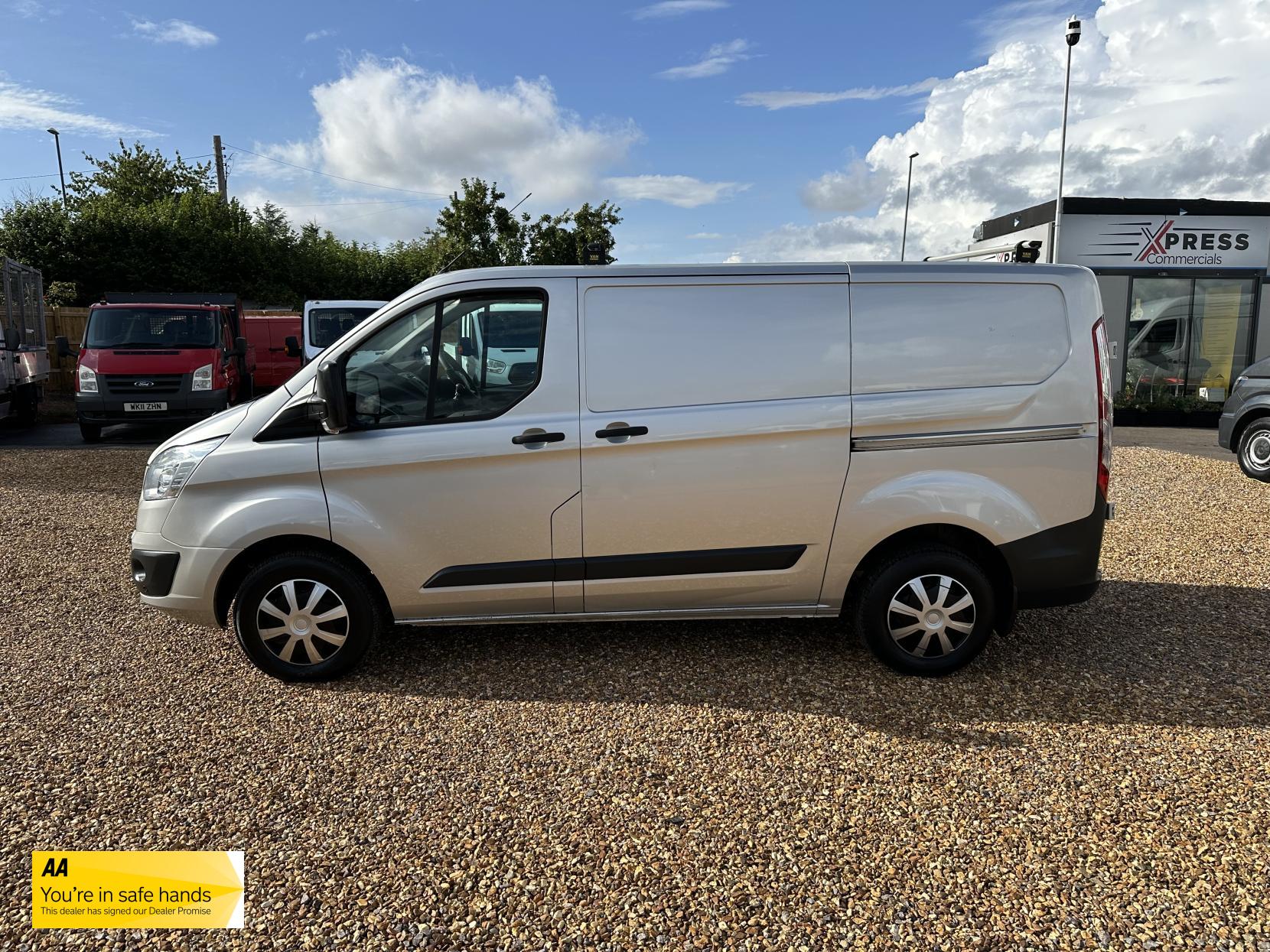 Ford Transit Custom 2.0 TDCi 290 Trend Panel Van 5dr Diesel Manual L1 H1 (163 g/km, 128 bhp)