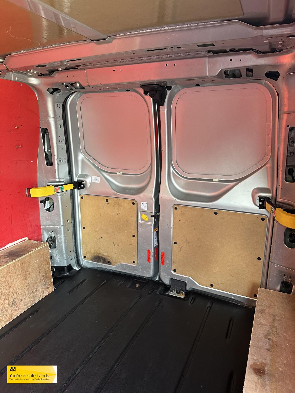 Ford Transit Custom 2.0 TDCi 290 Trend Panel Van 5dr Diesel Manual L1 H1 (163 g/km, 128 bhp)