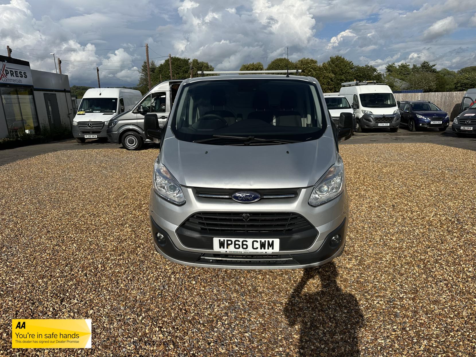 Ford Transit Custom 2.0 TDCi 290 Trend Panel Van 5dr Diesel Manual L1 H1 (163 g/km, 128 bhp)