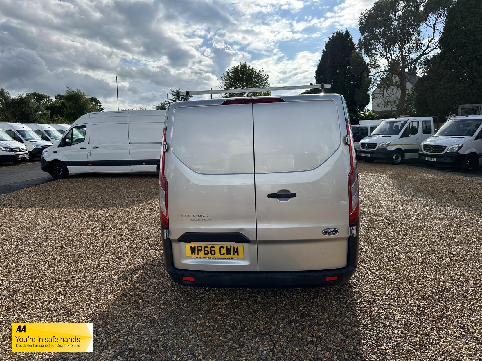 Ford Transit Custom 2.0 TDCi 290 Trend Panel Van 5dr Diesel Manual L1 H1 (163 g/km, 128 bhp)