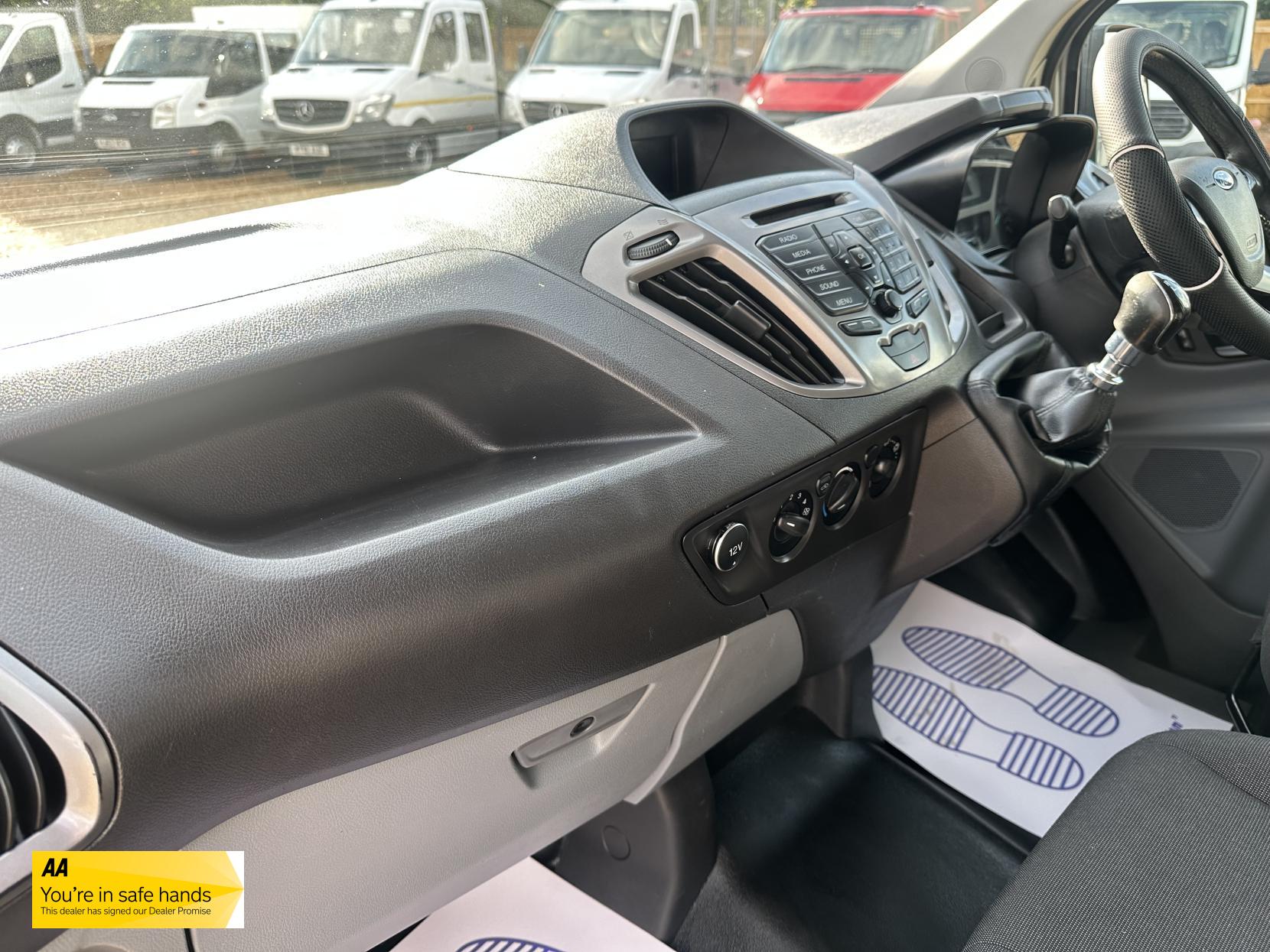 Ford Transit Custom 2.0 TDCi 290 Trend Panel Van 5dr Diesel Manual L1 H1 (163 g/km, 128 bhp)