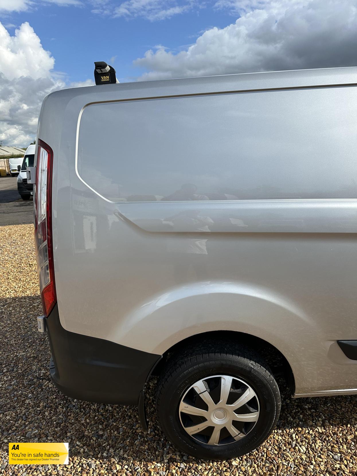 Ford Transit Custom 2.0 TDCi 290 Trend Panel Van 5dr Diesel Manual L1 H1 (163 g/km, 128 bhp)