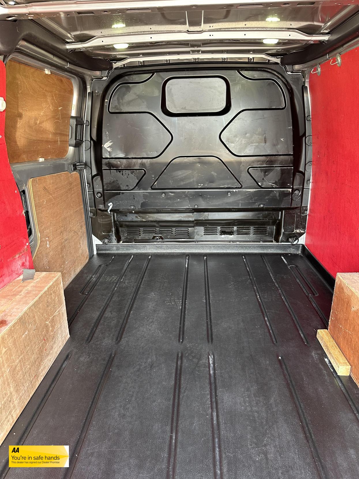 Ford Transit Custom 2.0 TDCi 290 Trend Panel Van 5dr Diesel Manual L1 H1 (163 g/km, 128 bhp)