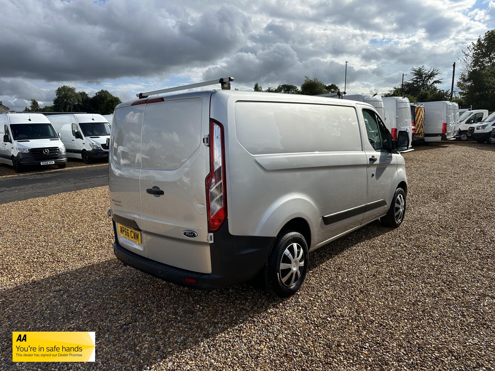 Ford Transit Custom 2.0 TDCi 290 Trend Panel Van 5dr Diesel Manual L1 H1 (163 g/km, 128 bhp)