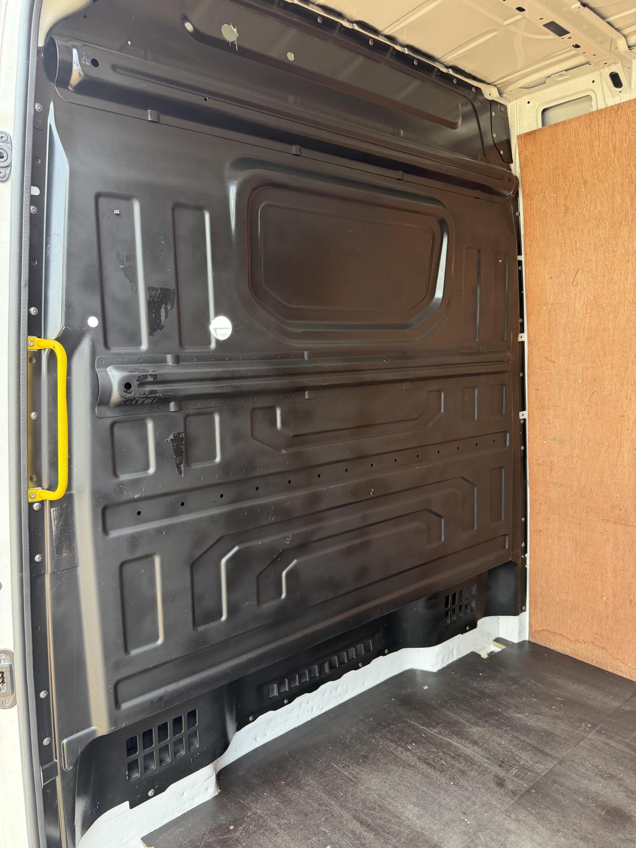 2020 MAN TGE 2.0 3140d Panel Van 5dr Diesel Manual FWD LWB High Roof Euro 6 (s/s) (140 ps) - Thumbnail 23