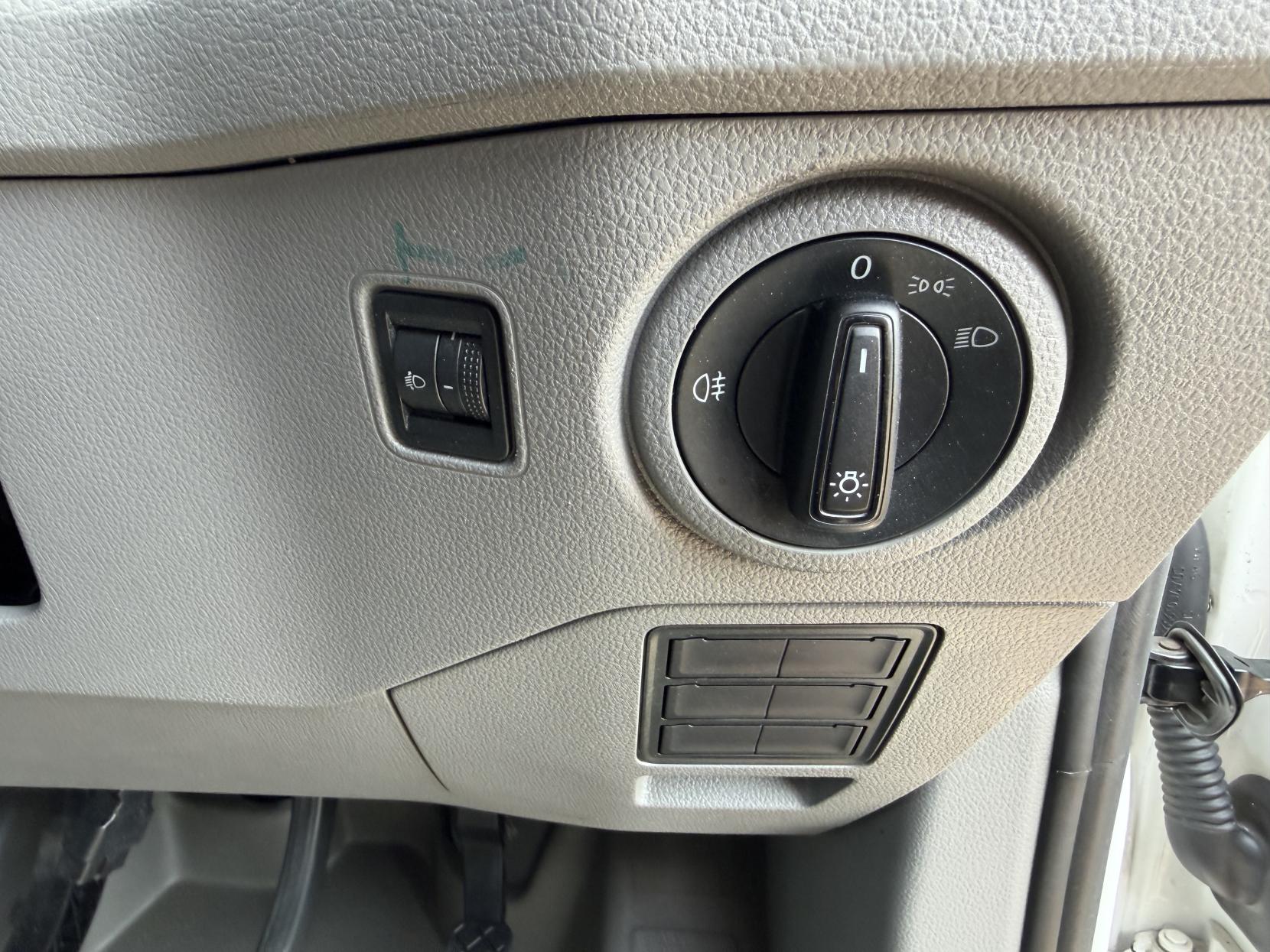 2020 MAN TGE 2.0 3140d Panel Van 5dr Diesel Manual FWD LWB High Roof Euro 6 (s/s) (140 ps) - Thumbnail 32