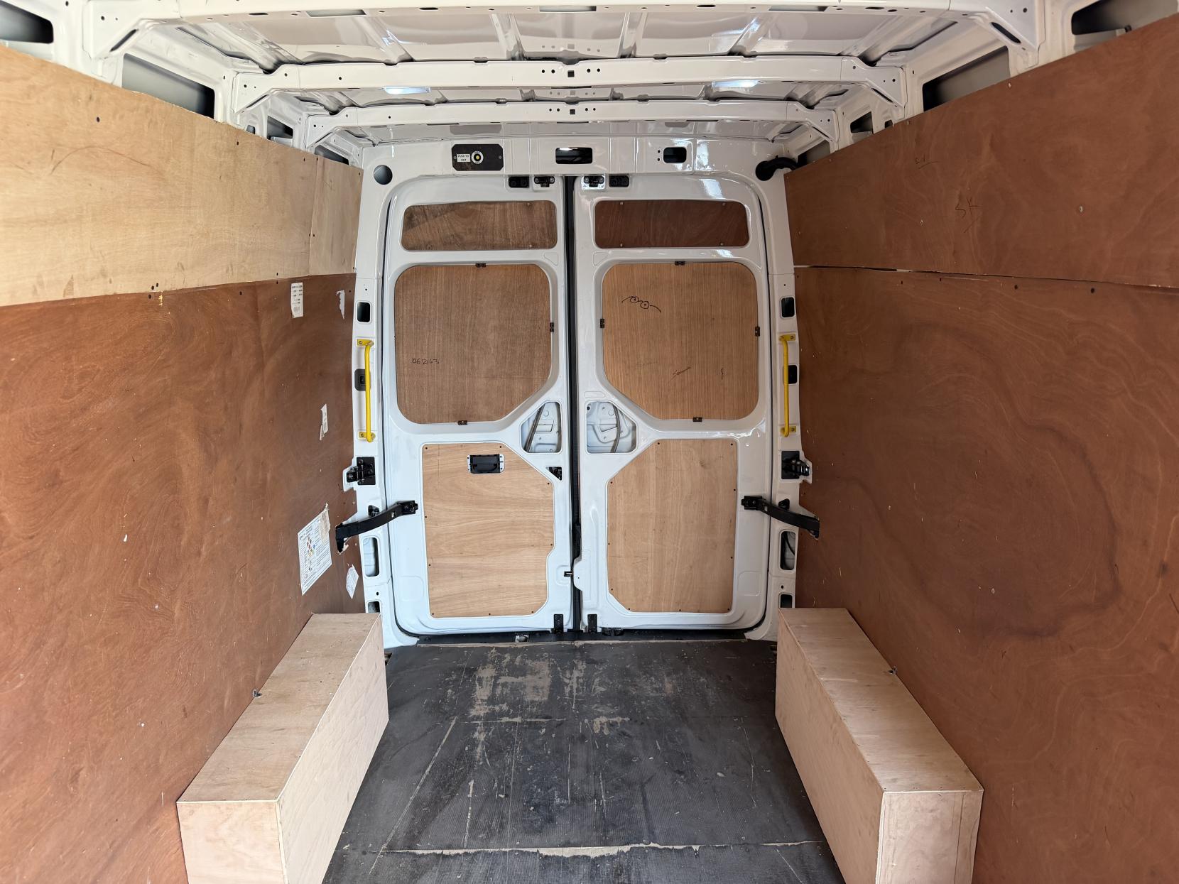 2020 MAN TGE 2.0 3140d Panel Van 5dr Diesel Manual FWD LWB High Roof Euro 6 (s/s) (140 ps) - Thumbnail 21