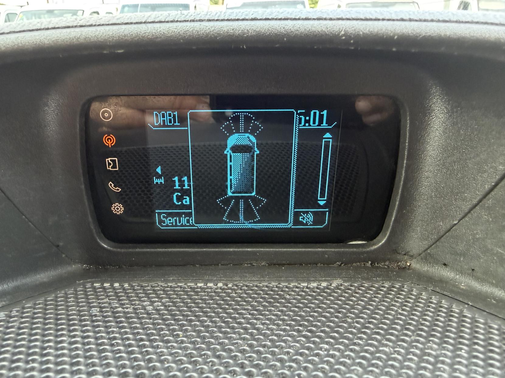 2015 Ford Transit Custom 2.2 TDCi 270 Limited Panel Van 5dr Diesel Manual L1 H1 (186 g/km, 123 bhp) - Thumbnail 43