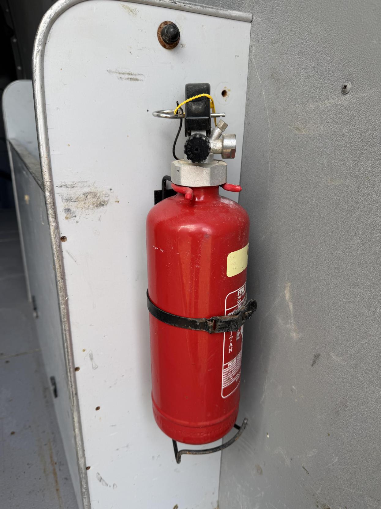 Mercedes-Benz Sprinter 2.1 316 CDI Panel Van 5dr Diesel Manual RWD L2 H2 Euro 6 (163 ps)