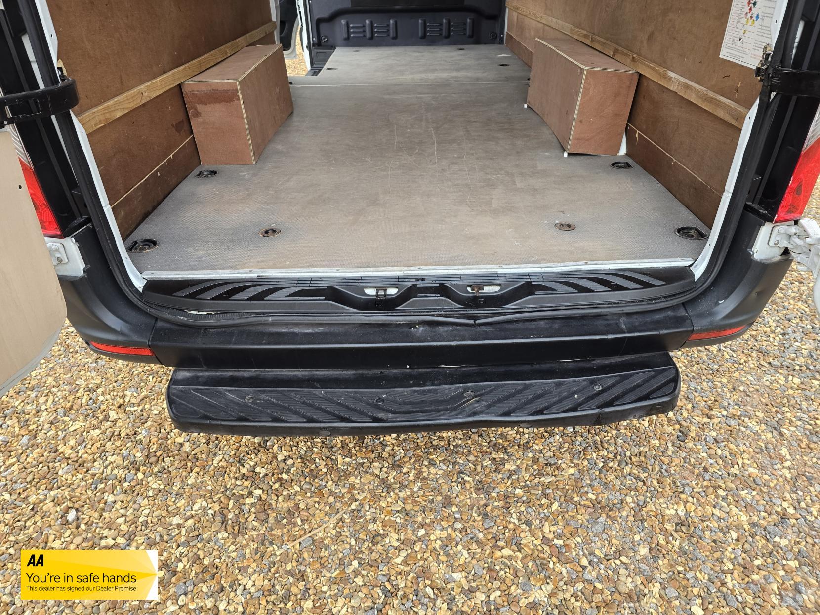 Mercedes-Benz Sprinter 2.1 311 CDI Panel Van 5dr Diesel Manual RWD L3 H2 Euro 6 (114 ps)