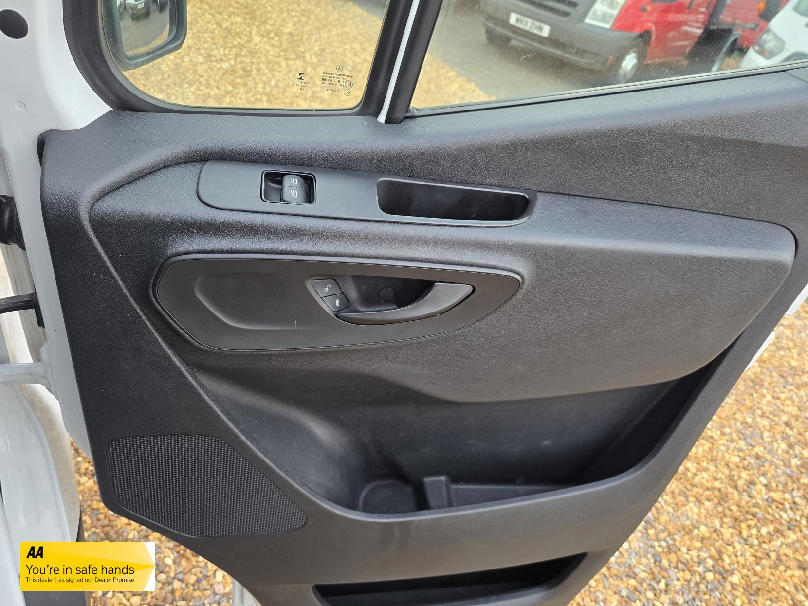 Mercedes-Benz Sprinter 2.1 311 CDI Panel Van 5dr Diesel Manual RWD L3 H2 Euro 6 (114 ps)