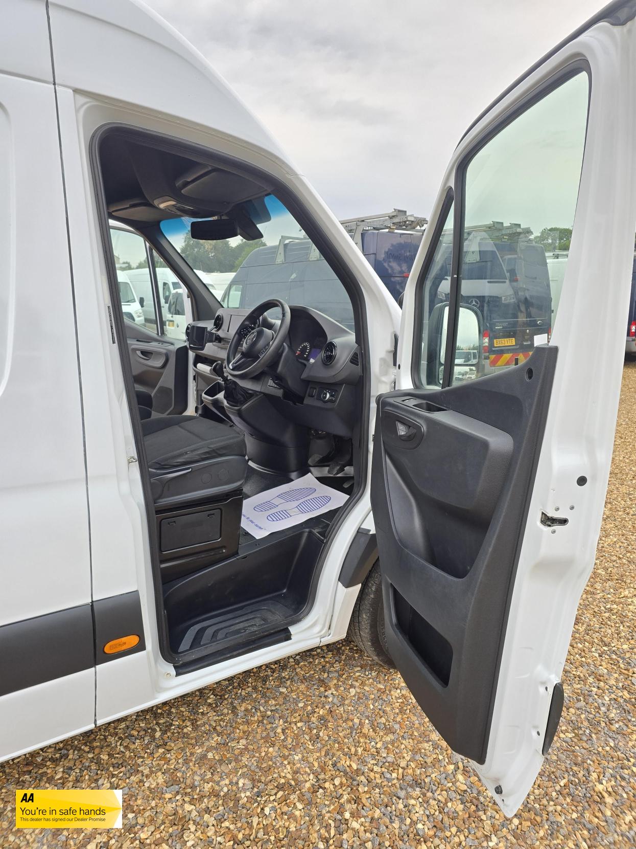 Mercedes-Benz Sprinter 2.1 311 CDI Panel Van 5dr Diesel Manual RWD L3 H2 Euro 6 (114 ps)