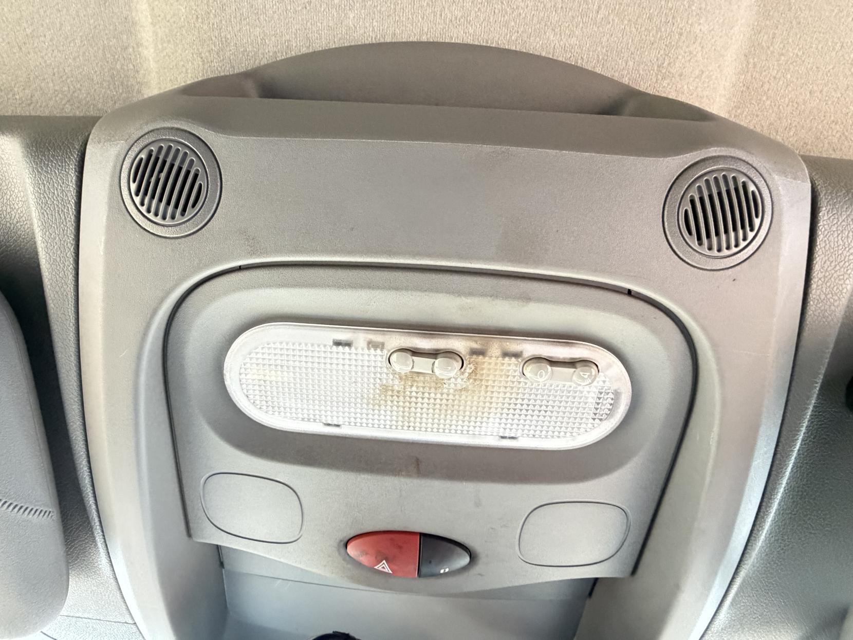 Vauxhall Movano 2.3 CDTi 3500 Panel Van 5dr Diesel Manual FWD L2 H2 Euro 6 (130 ps)