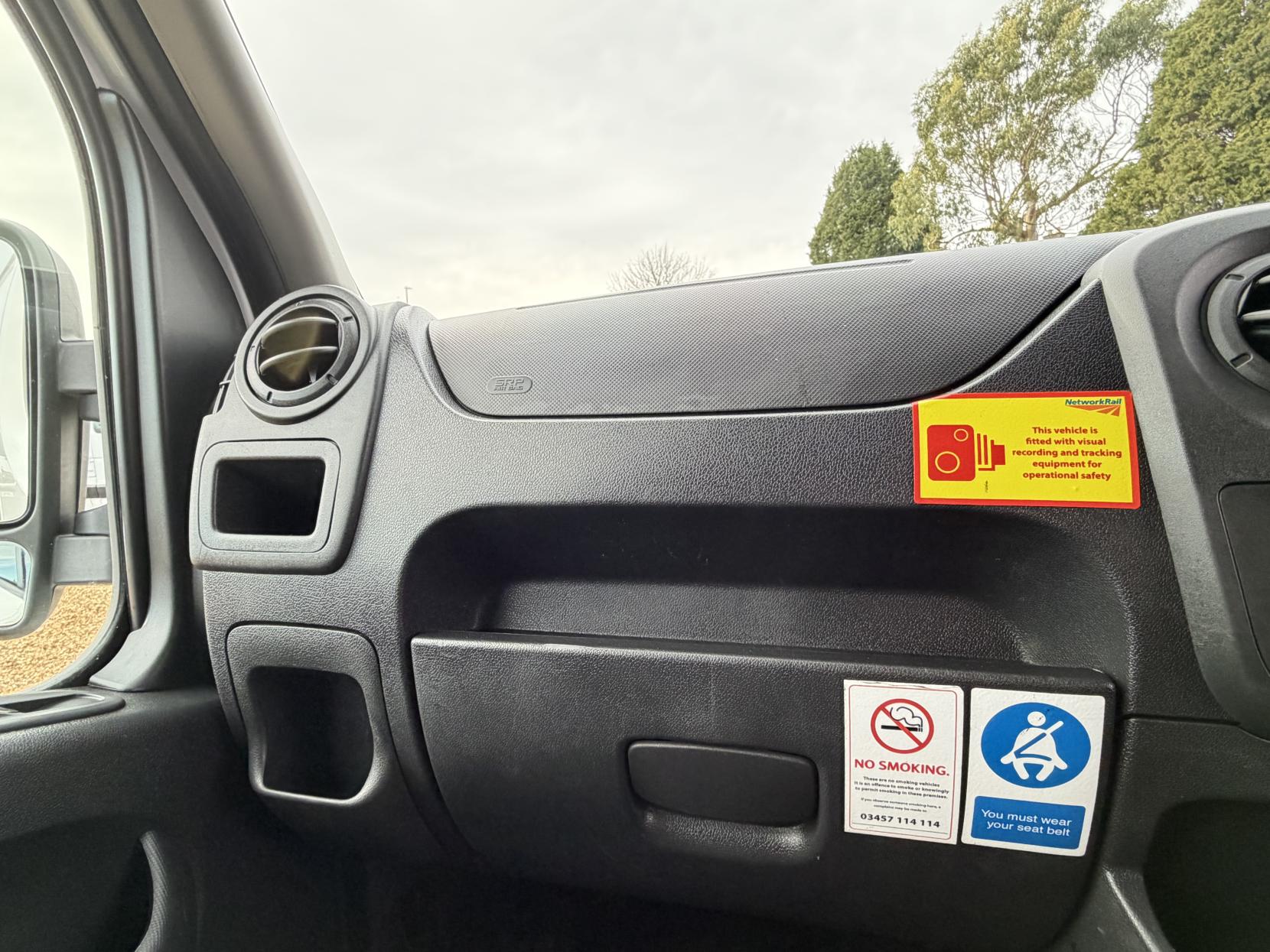 Vauxhall Movano 2.3 CDTi 3500 Panel Van 5dr Diesel Manual FWD L2 H2 Euro 6 (130 ps)