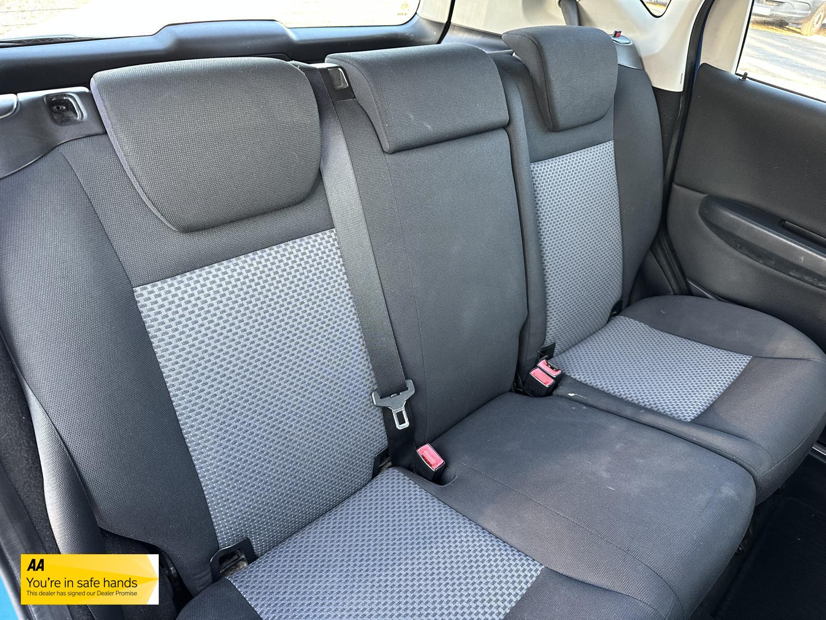 Mercedes-Benz A Class 1.5 A150 Classic Hatchback 5dr Petrol Manual (148 g/km, 95 bhp)