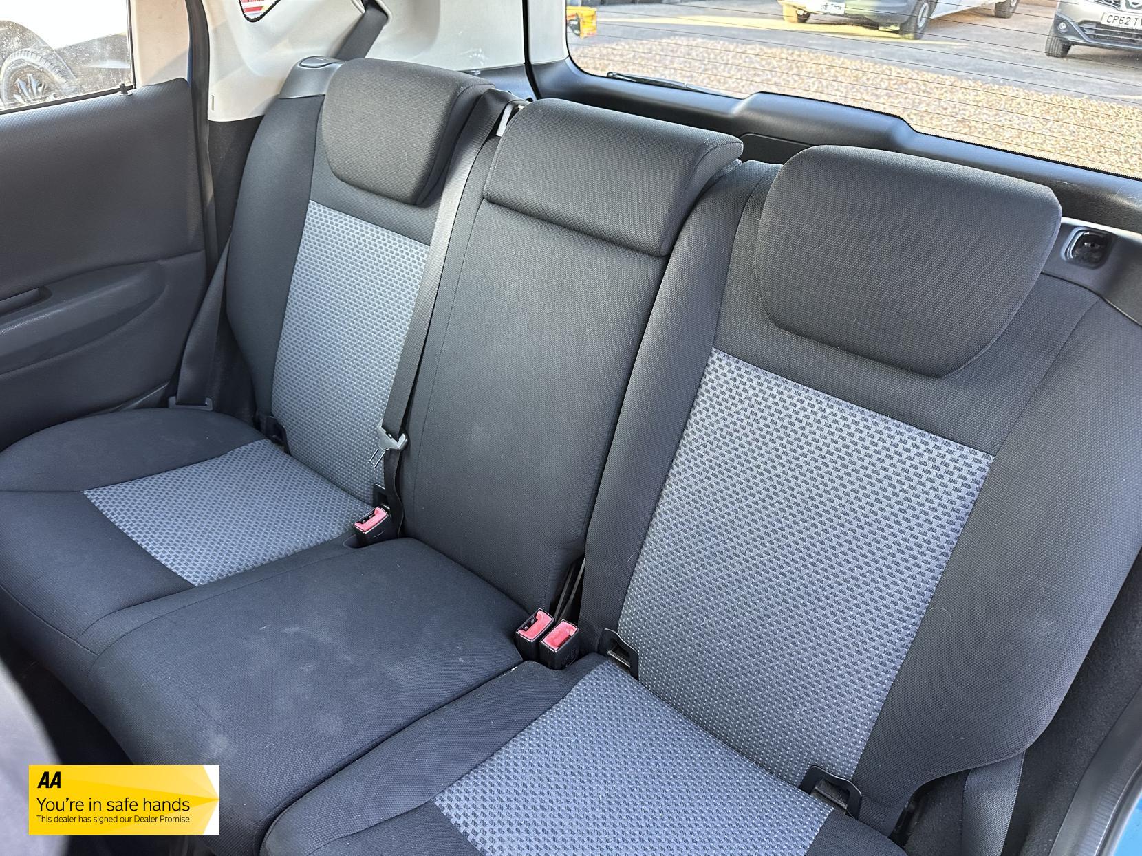 Mercedes-Benz A Class 1.5 A150 Classic Hatchback 5dr Petrol Manual (148 g/km, 95 bhp)