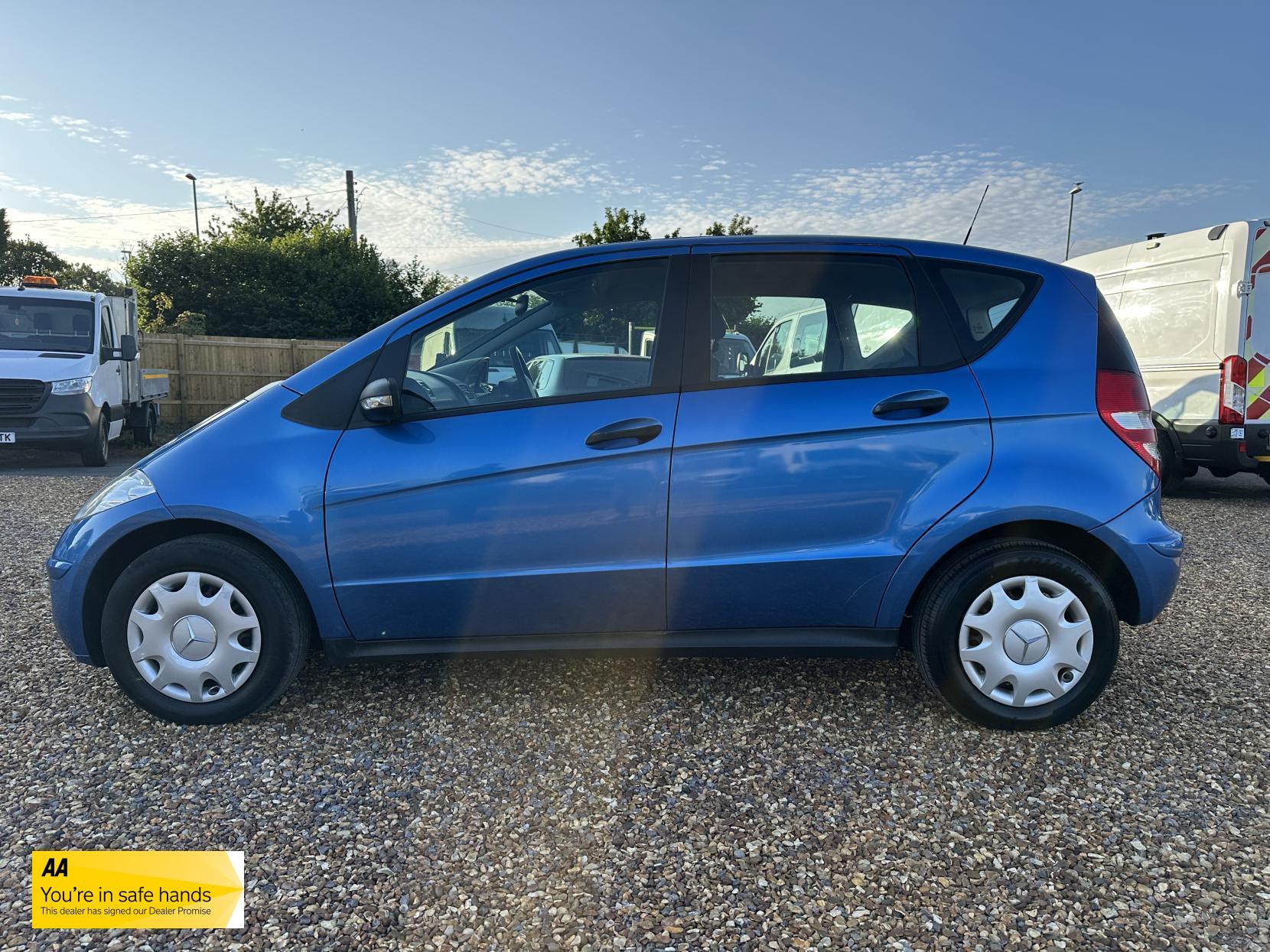 Mercedes-Benz A Class 1.5 A150 Classic Hatchback 5dr Petrol Manual (148 g/km, 95 bhp)