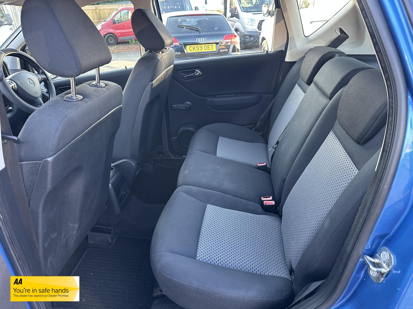 Mercedes-Benz A Class 1.5 A150 Classic Hatchback 5dr Petrol Manual (148 g/km, 95 bhp)