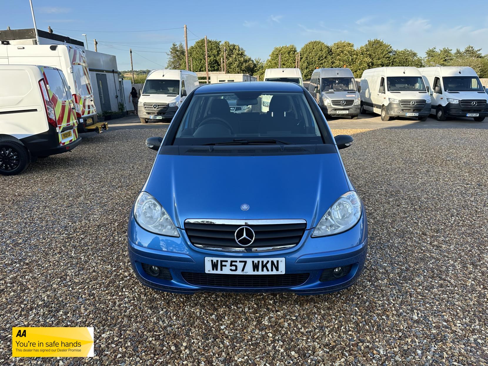 Mercedes-Benz A Class 1.5 A150 Classic Hatchback 5dr Petrol Manual (148 g/km, 95 bhp)