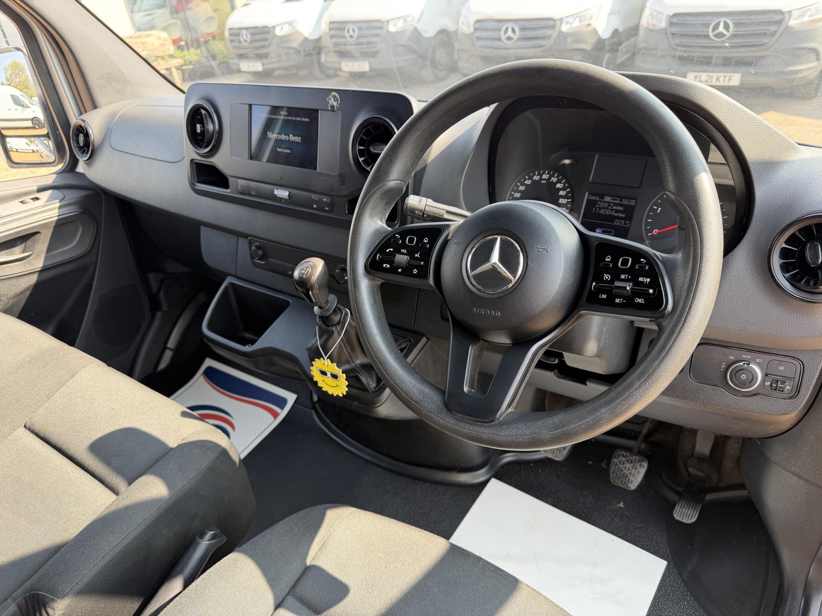2019 Mercedes-Benz Sprinter 2.1 314 CDI Panel Van 5dr Diesel Manual FWD L2 H2 Euro 6 (143 ps) - Thumbnail 2