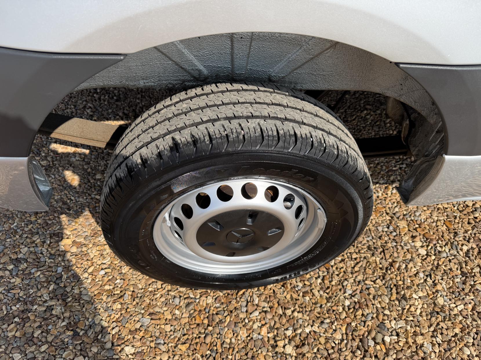 2019 Mercedes-Benz Sprinter 2.1 314 CDI Panel Van 5dr Diesel Manual FWD L2 H2 Euro 6 (143 ps) - Thumbnail 42