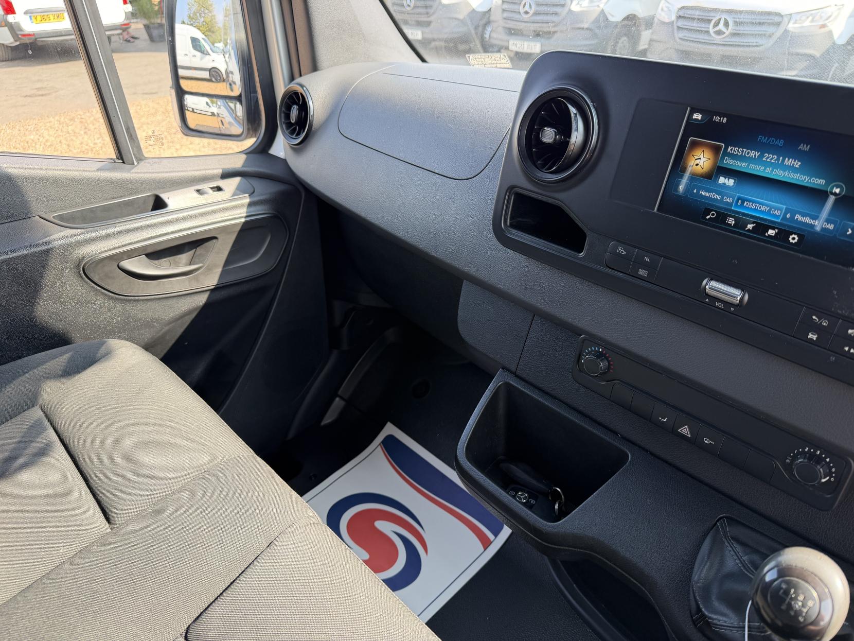 2019 Mercedes-Benz Sprinter 2.1 314 CDI Panel Van 5dr Diesel Manual FWD L2 H2 Euro 6 (143 ps) - Thumbnail 20