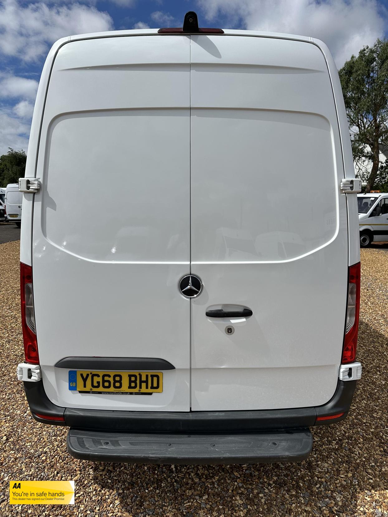 Mercedes-Benz Sprinter 2.1 311 CDI Panel Van 5dr Diesel Manual RWD L3 H2 Euro 6 (114 ps)