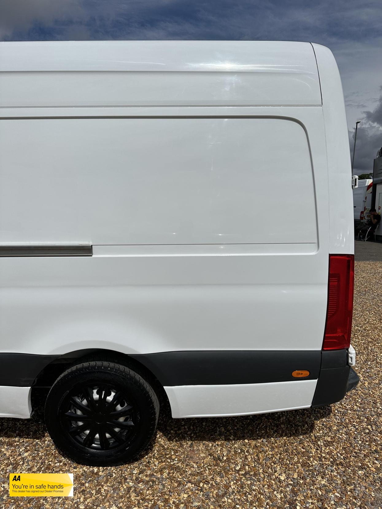 Mercedes-Benz Sprinter 2.1 311 CDI Panel Van 5dr Diesel Manual RWD L3 H2 Euro 6 (114 ps)