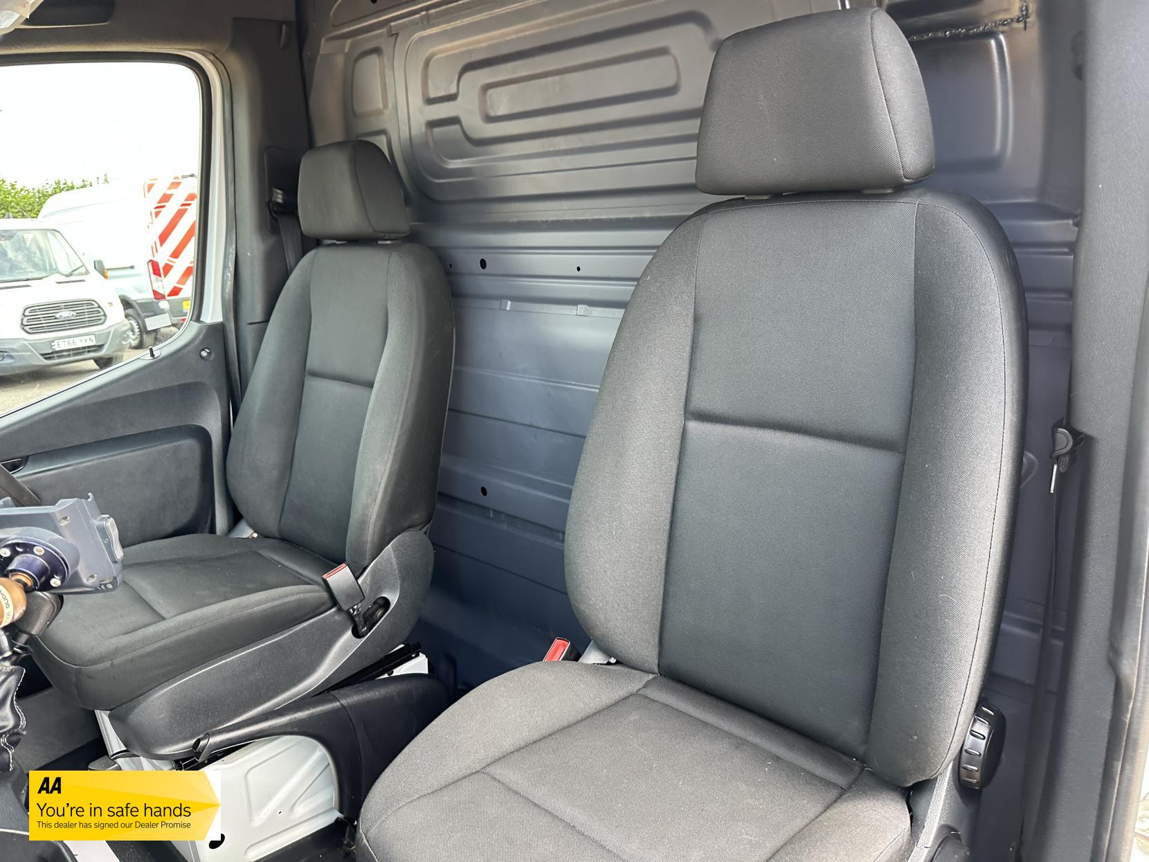 Mercedes-Benz Sprinter 2.1 311 CDI Panel Van 5dr Diesel Manual RWD L3 H2 Euro 6 (114 ps)