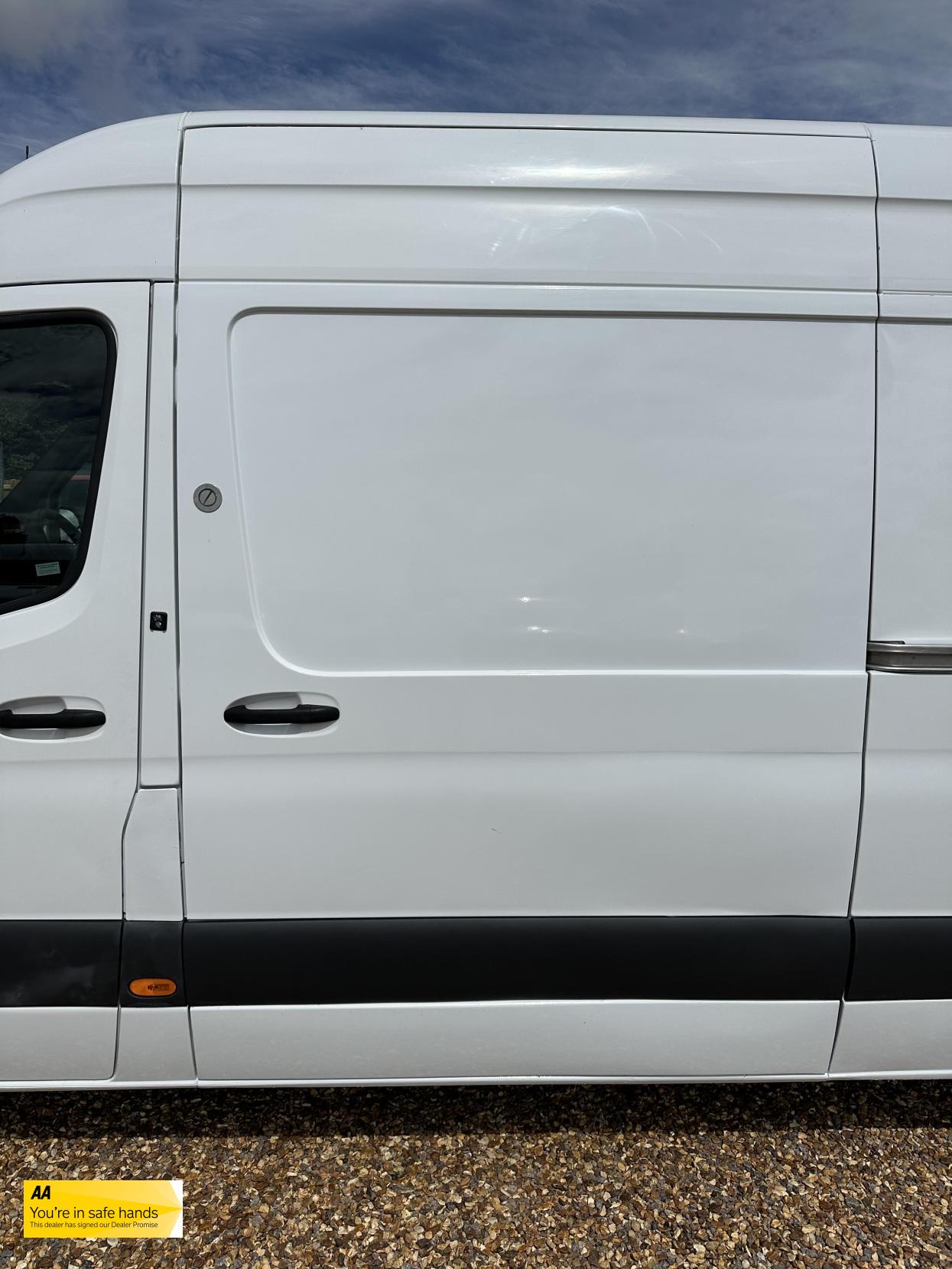 Mercedes-Benz Sprinter 2.1 311 CDI Panel Van 5dr Diesel Manual RWD L3 H2 Euro 6 (114 ps)
