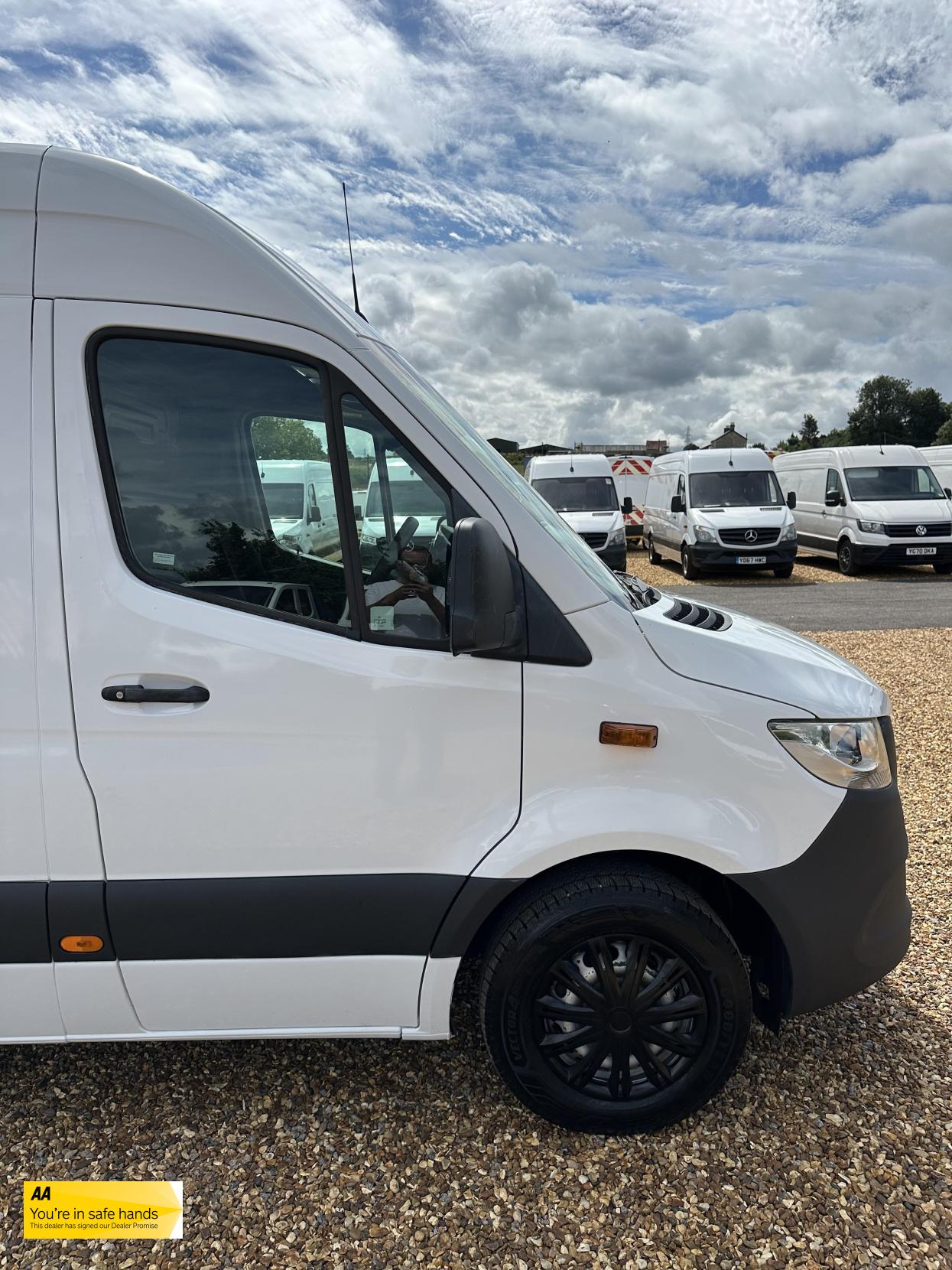 Mercedes-Benz Sprinter 2.1 311 CDI Panel Van 5dr Diesel Manual RWD L3 H2 Euro 6 (114 ps)