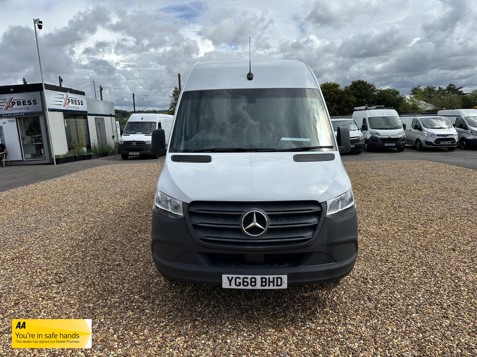 Mercedes-Benz Sprinter 2.1 311 CDI Panel Van 5dr Diesel Manual RWD L3 H2 Euro 6 (114 ps)
