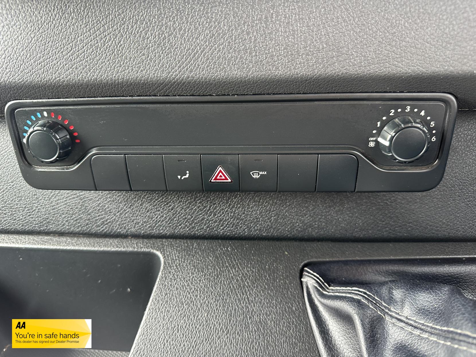 Mercedes-Benz Sprinter 2.1 311 CDI Panel Van 5dr Diesel Manual RWD L3 H2 Euro 6 (114 ps)