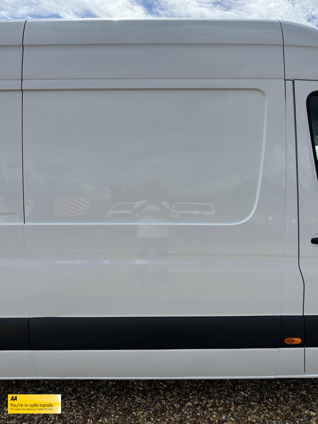 Mercedes-Benz Sprinter 2.1 311 CDI Panel Van 5dr Diesel Manual RWD L3 H2 Euro 6 (114 ps)