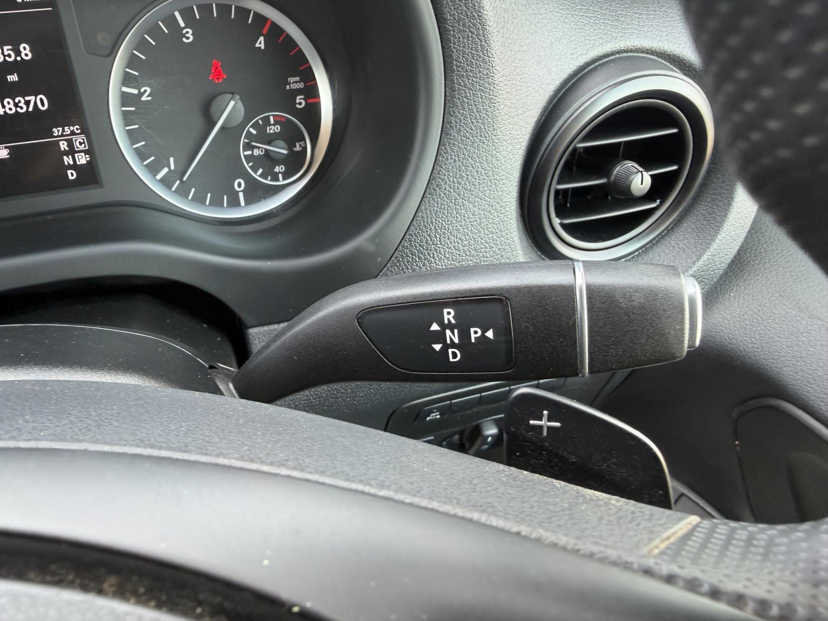 2017 Mercedes-Benz Vito 2.1 114 CDI BlueTEC Panel Van 5dr Diesel Manual RWD L3 Euro 6 (s/s) (136 ps) - Thumbnail 38