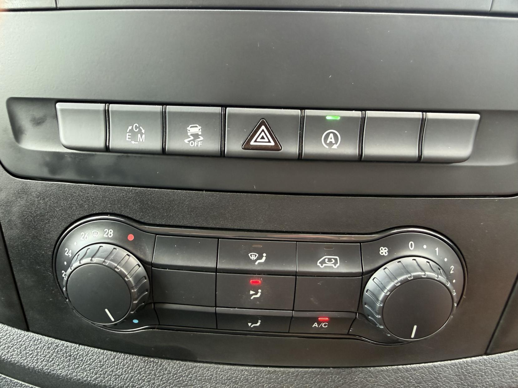 2017 Mercedes-Benz Vito 2.1 114 CDI BlueTEC Panel Van 5dr Diesel Manual RWD L3 Euro 6 (s/s) (136 ps) - Thumbnail 44