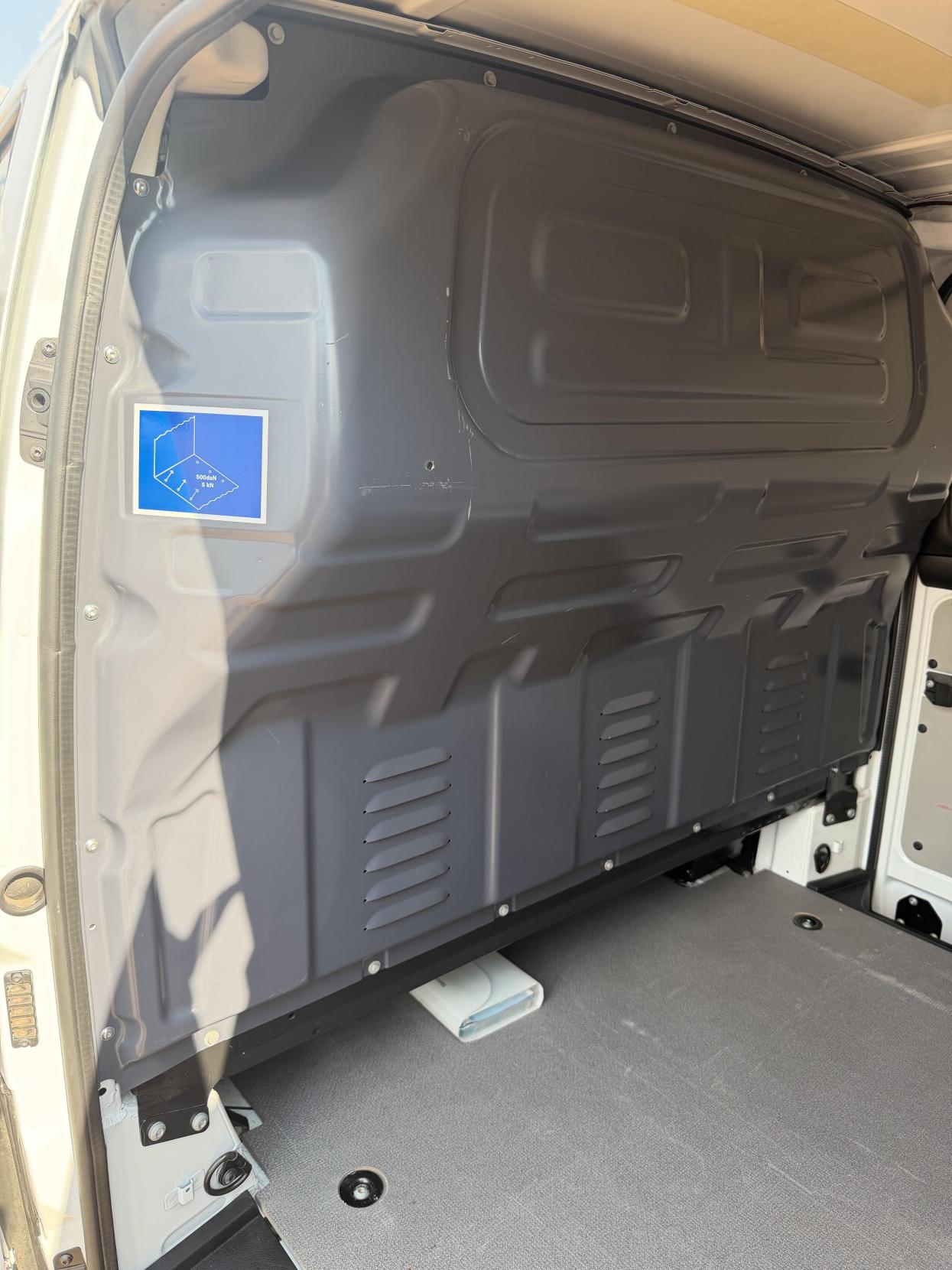 2017 Mercedes-Benz Vito 2.1 114 CDI BlueTEC Panel Van 5dr Diesel Manual RWD L3 Euro 6 (s/s) (136 ps) - Thumbnail 25