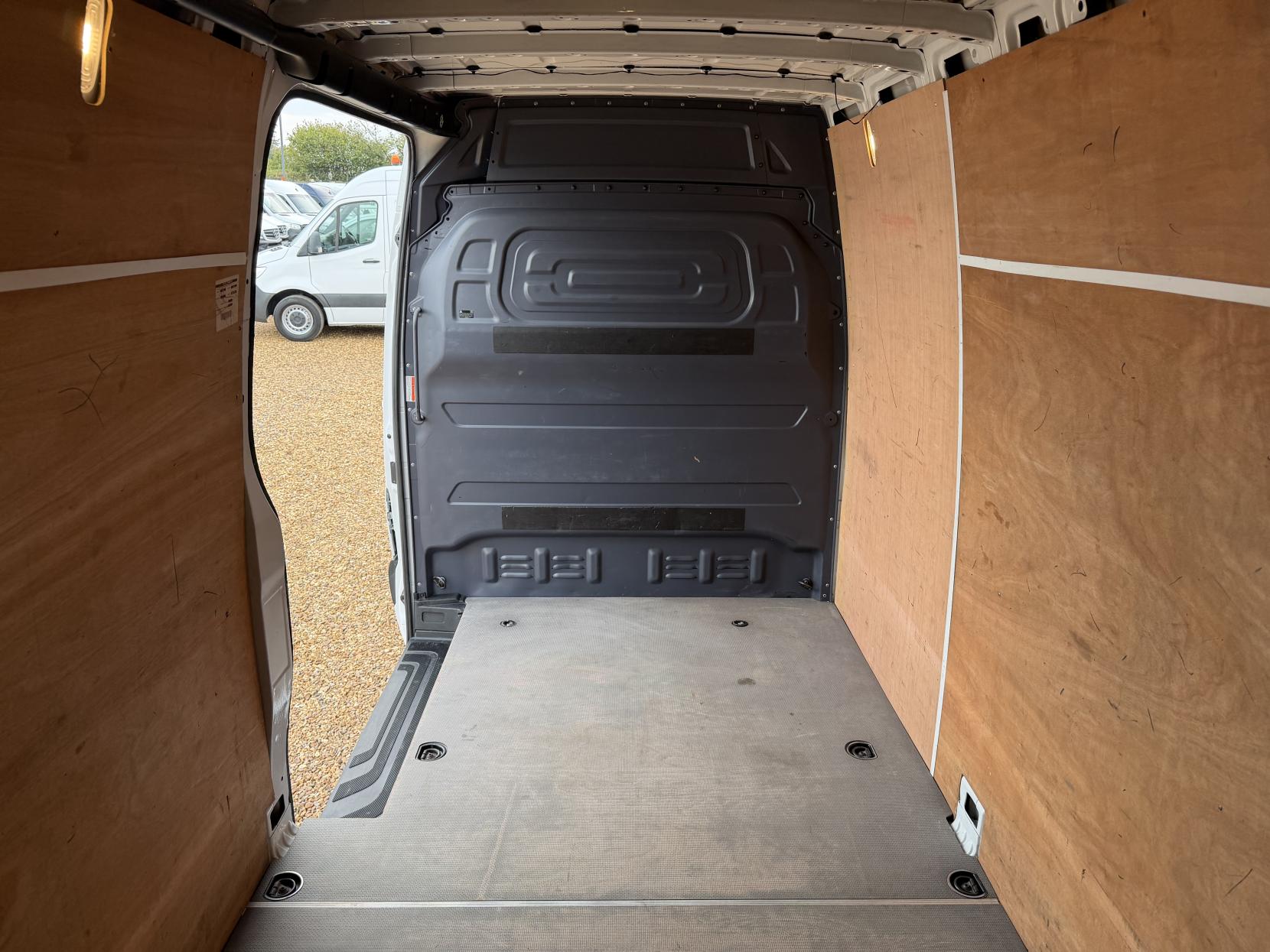 2020 Mercedes-Benz Sprinter 2.1 311 CDI Panel Van 5dr Diesel Manual RWD L3 H2 Euro 6 (114 ps) - Thumbnail 40