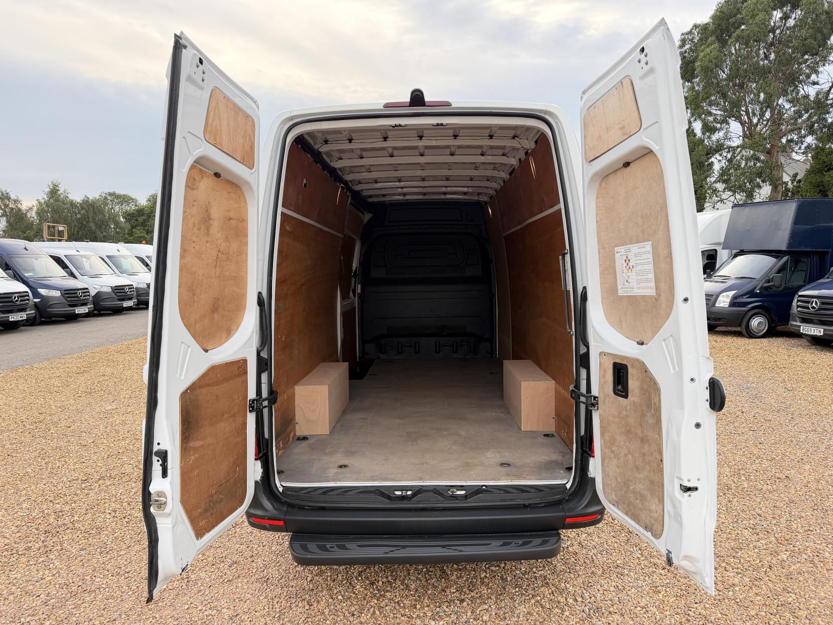 2020 Mercedes-Benz Sprinter 2.1 311 CDI Panel Van 5dr Diesel Manual RWD L3 H2 Euro 6 (114 ps) - Thumbnail 3