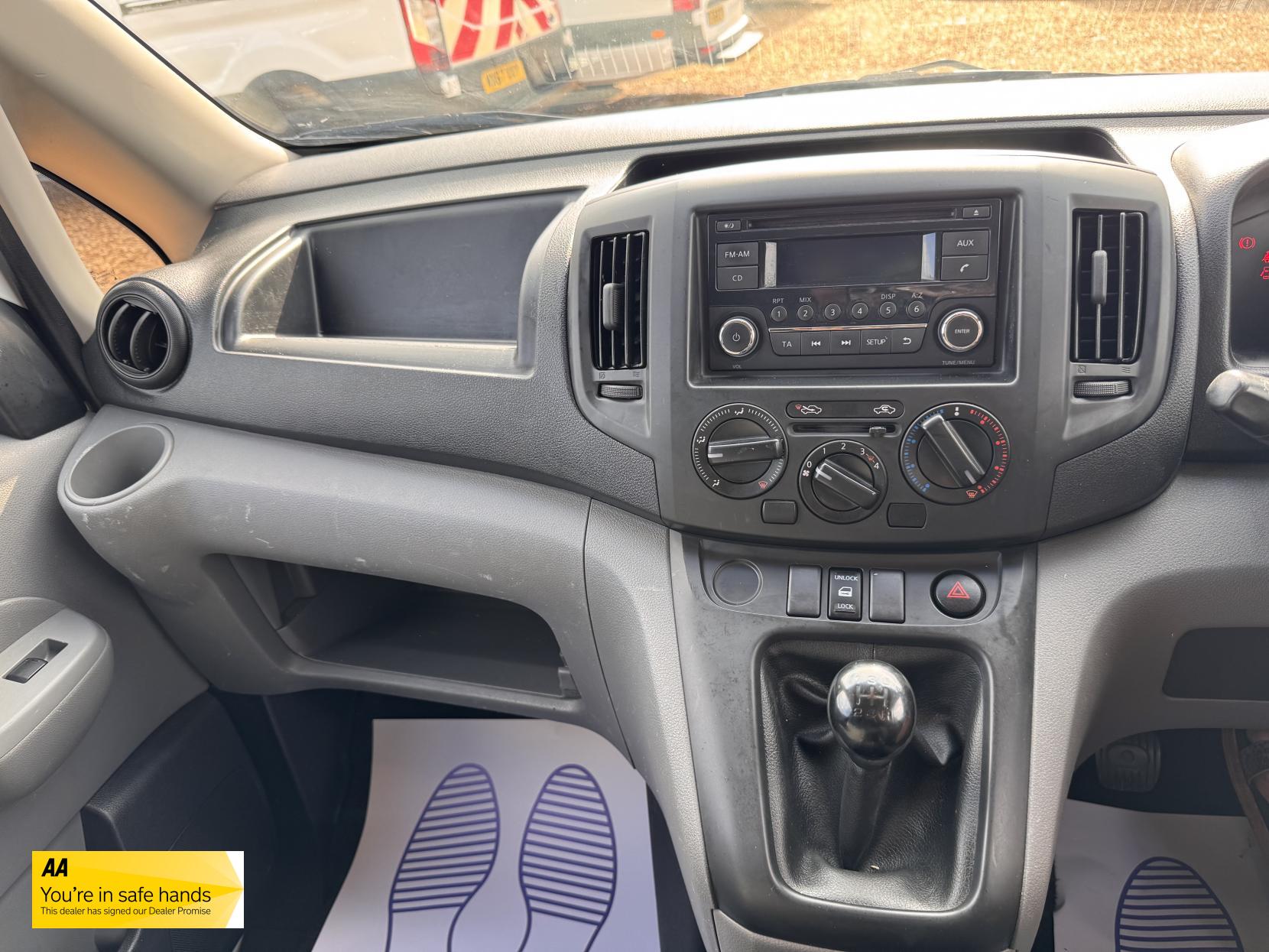 Nissan NV200 1.5 dCi SE Panel Van 6dr Diesel Manual SWB Euro 5 (89 ps)