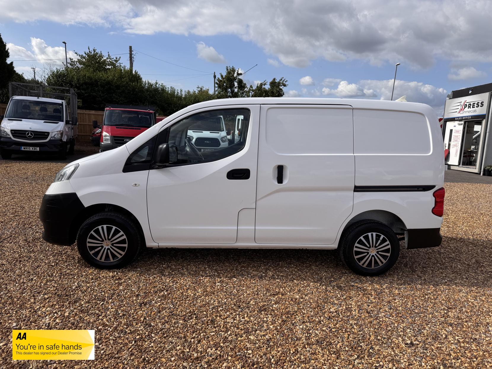 Nissan NV200 1.5 dCi SE Panel Van 6dr Diesel Manual SWB Euro 5 (89 ps)