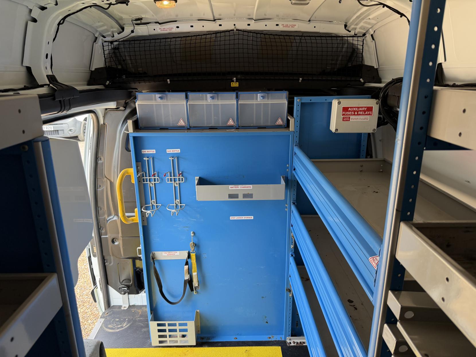 2019 Ford Transit Custom 2.0 320 EcoBlue Panel Van 5dr Diesel Manual L2 H2 Euro 6 (130 ps) - Thumbnail 39