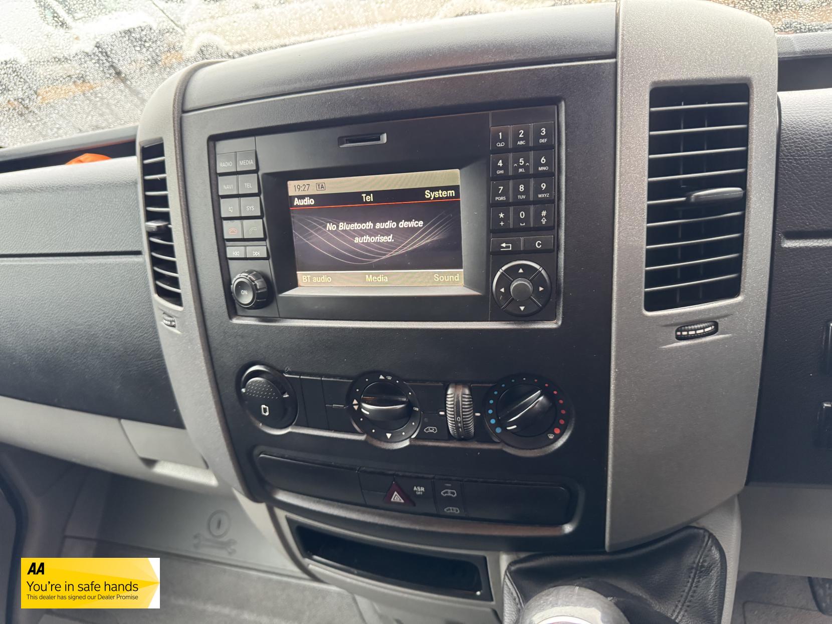 Volkswagen Crafter 2.0 TDI CR35 Panel Van 4dr Diesel Manual L2 H3 (234 g/km, 134 bhp)