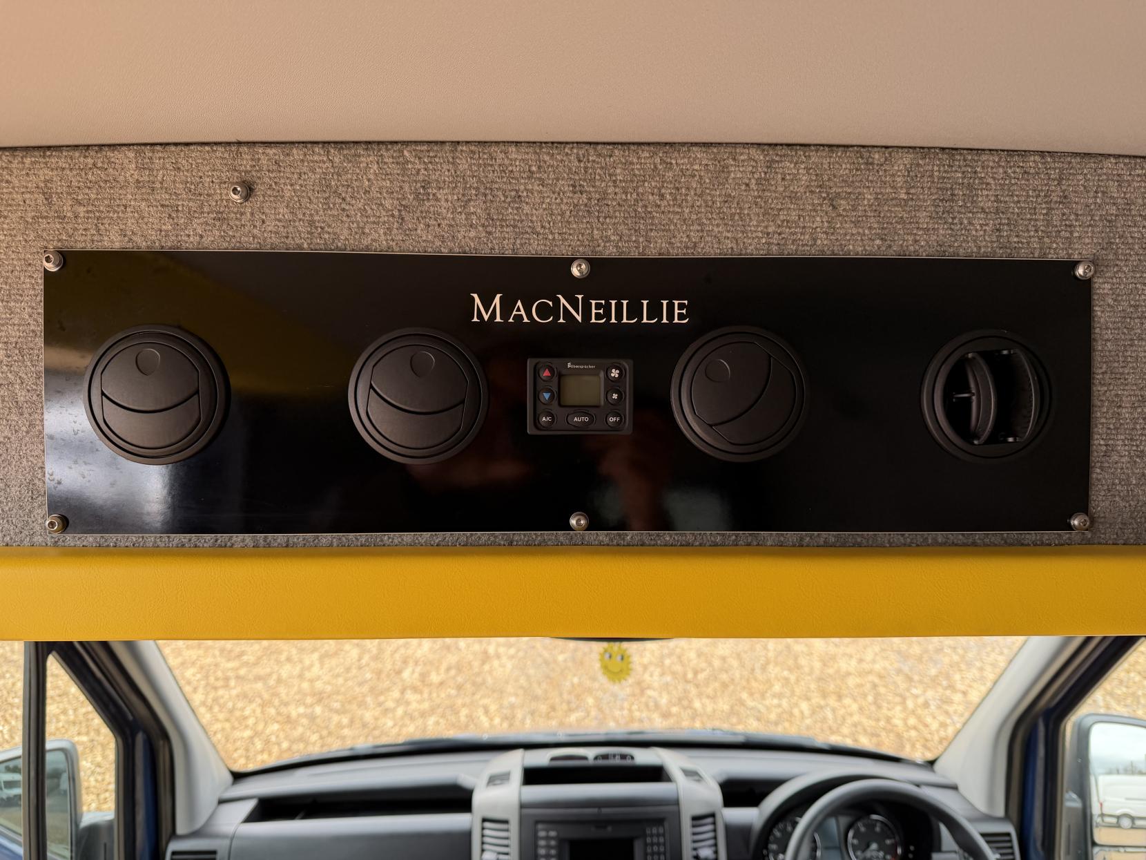 Mercedes-Benz Sprinter 2.1 313 CDi Panel Van 4dr Diesel Manual RWD L2 (129 bhp)